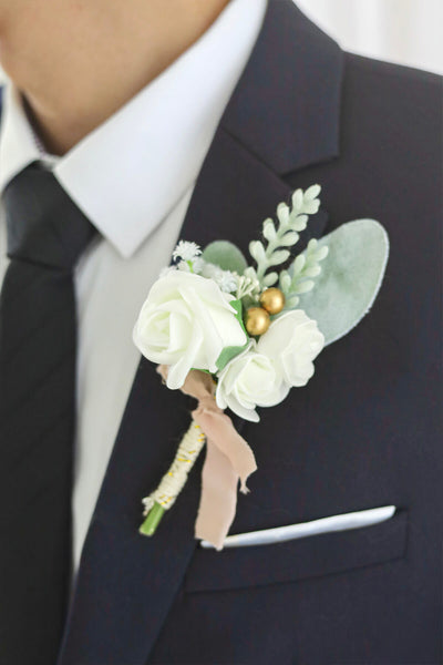 Wedding Boutonniere for Men in Elegant Dusty Rose, Set of 6